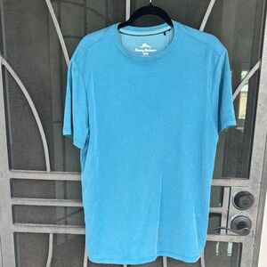 Tommy Bahama blue shirt in great condition
